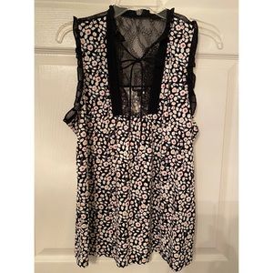 Express colorful/lace back top